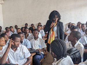 IMG-20241209-WA0347-300x225 Bukavu : la coalition JPS clôture les  16 jours d'activisme avec les élèves de l'Institut Tujikaze2 à travers une sensibilisation sur les VBG